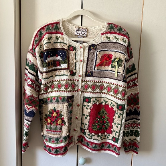 Heirloom Collectibles Sweaters - Vintage Heirloom Collectibles Embellished Christmas Sweater - M - 1999